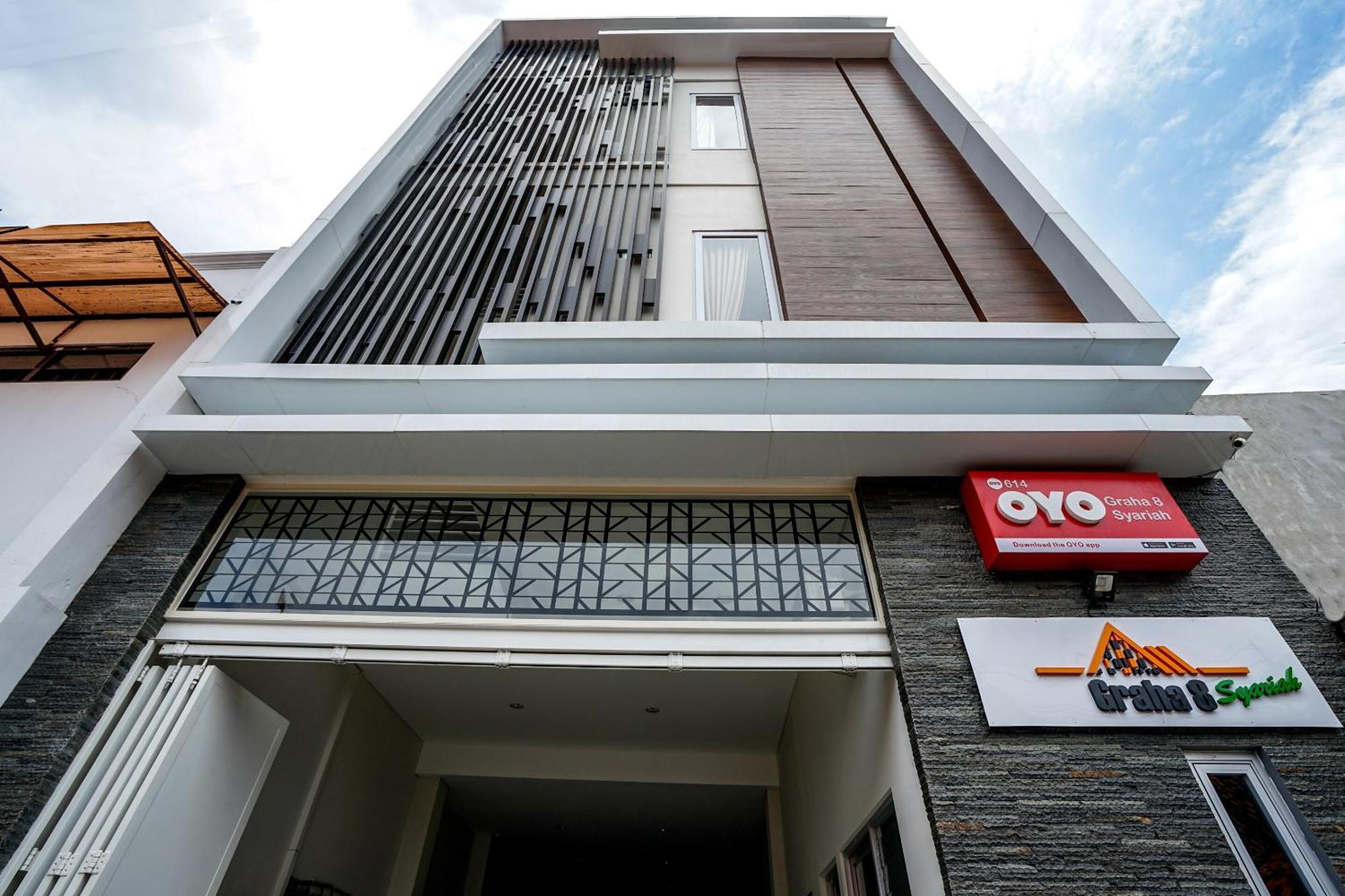 ホテル Oyo 614 グラハ 8 シャリアー スラバヤ エクステリア 写真